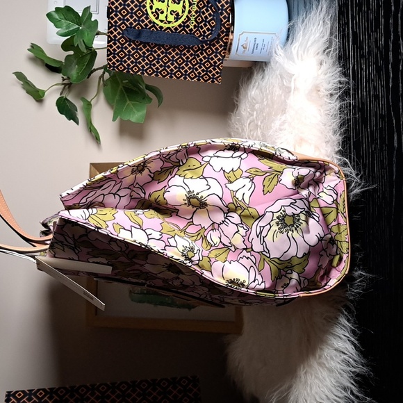 Tory Burch NWTs  Ella Printed Tote - Picture 6 of 15